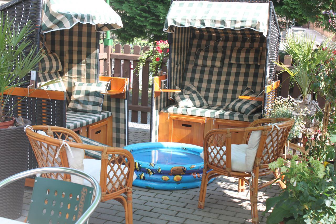Pension Und Restaurant Die Burg Ehrenfriedersdorf Eksteriør billede