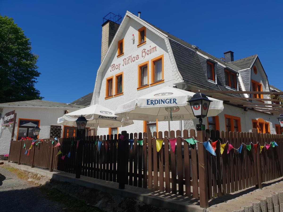 Pension Und Restaurant Die Burg Ehrenfriedersdorf Eksteriør billede